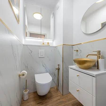 House Managers - Lighthouse Apartamento Gdańsk